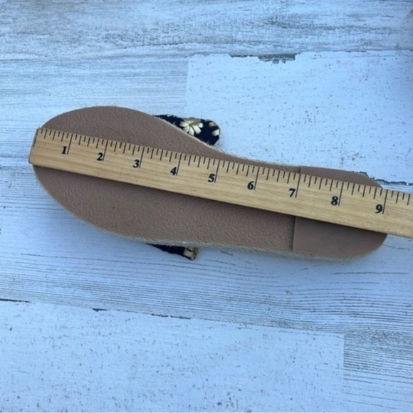 Jack Rogers Navy and Gold Sandals - Picture 10 of 13